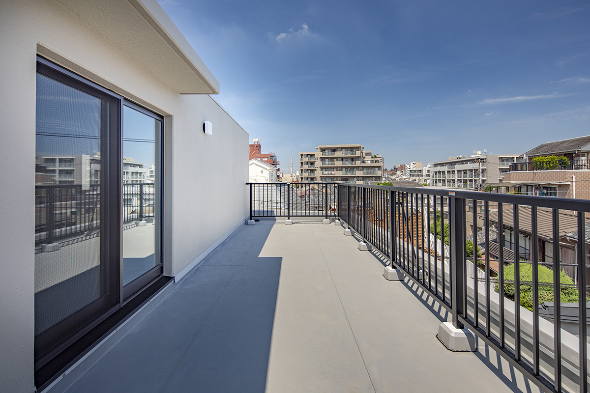 ルーフバルコニ